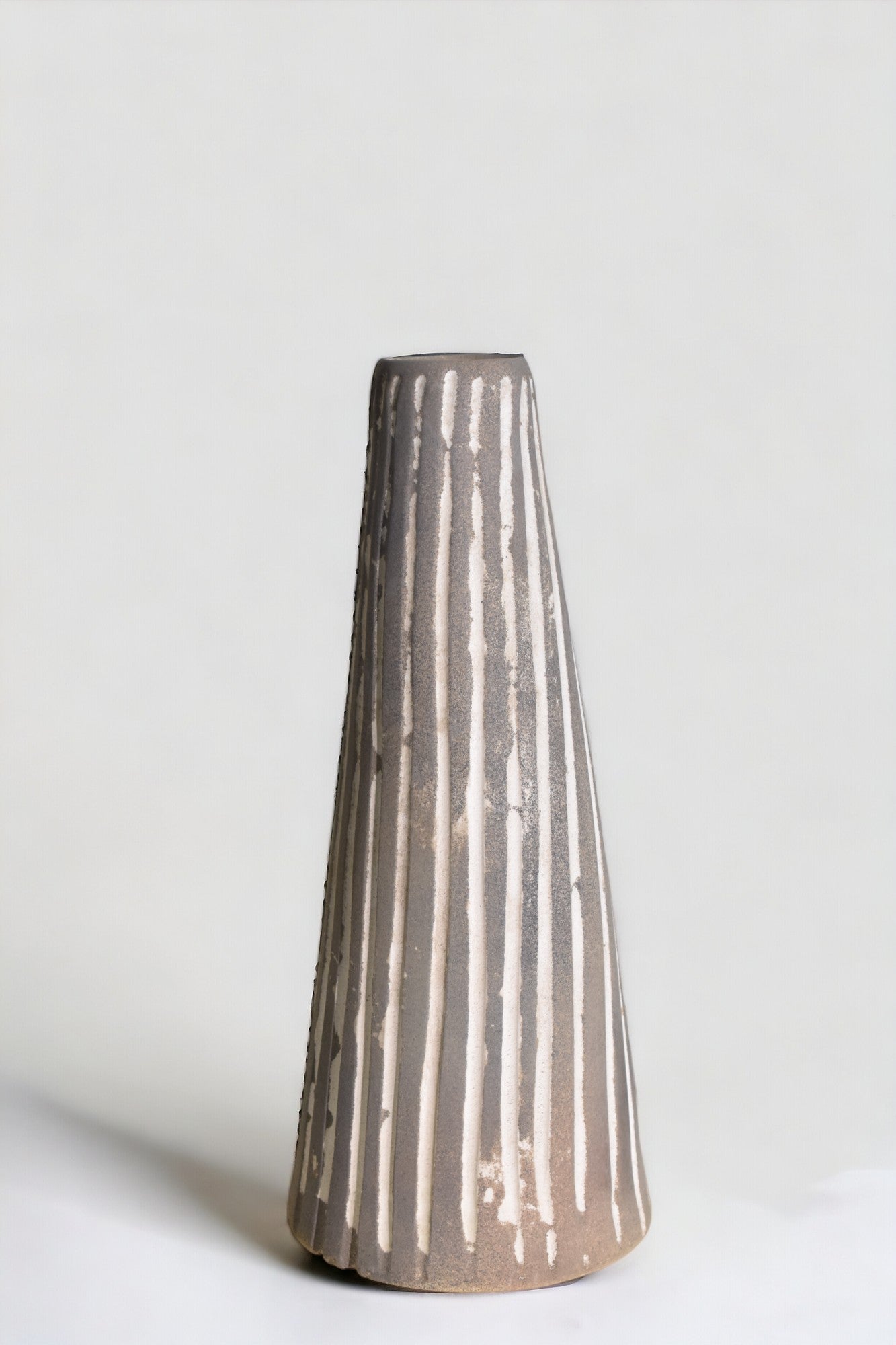 CEYA HOMES RANDHRA VASES 14.5" x 6"