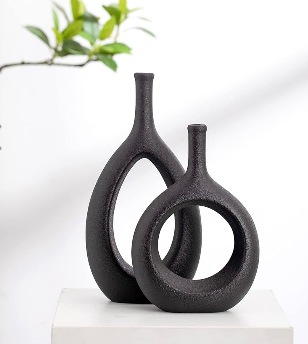 Oval Vases ( Set of 2 )