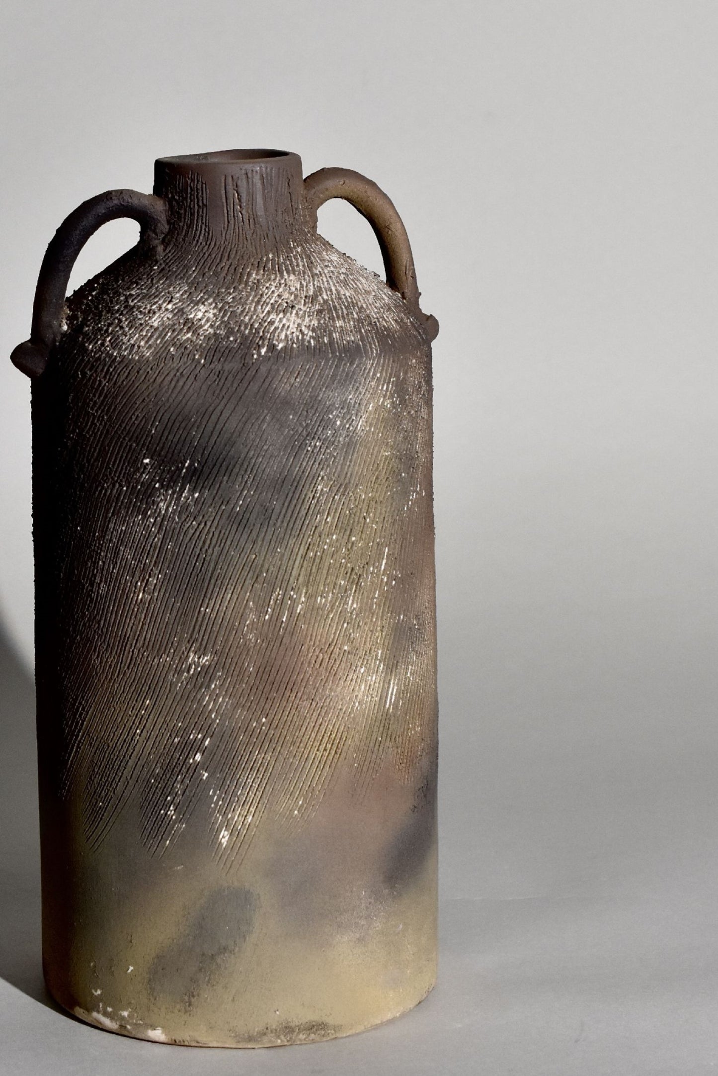 CEYA HOMES ANKROSH VASE 12" x 6.5"