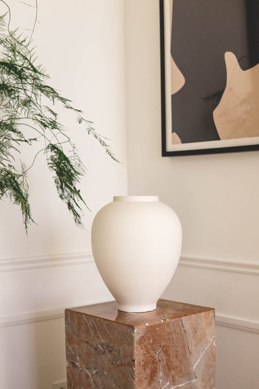 Unveiling the Artistry: The Indispensable Role of Vases in Home Decor