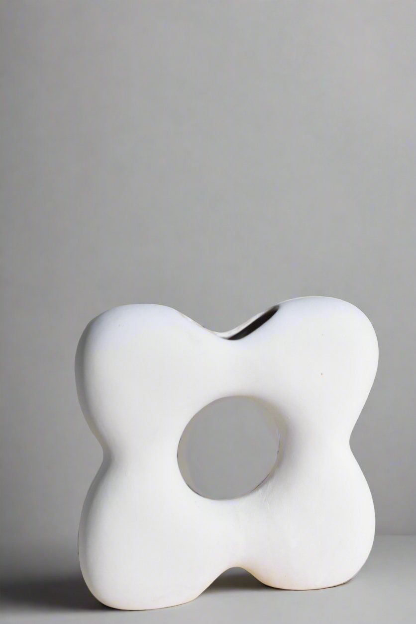 CEYA HOMES FLOWER VASE 7.5" x 7.5"