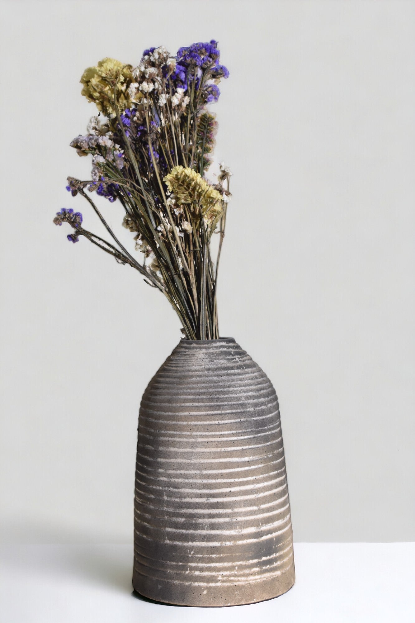 CEYA HOMES ABHIQYA VASES 9.5" x 5"