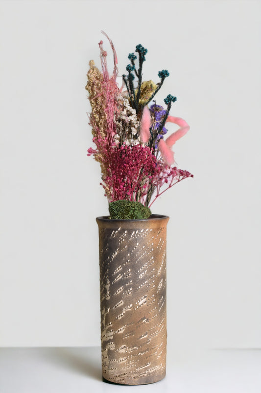 CEYA HOMES BAGLA VASE 9.5 x 4.5"